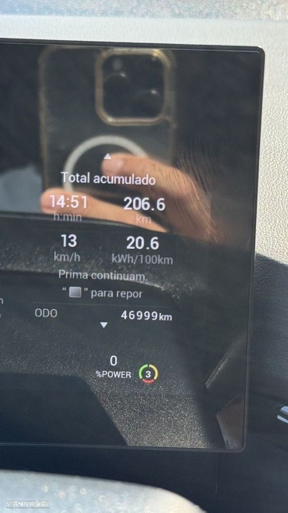 MG MG4 64 kWh Luxury - 16