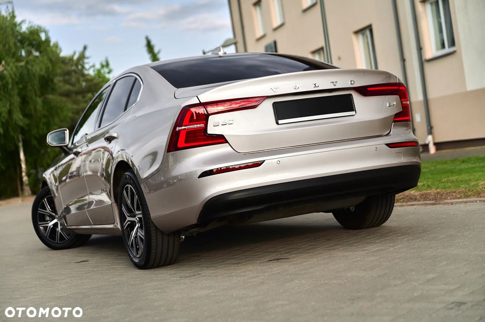 Volvo S60 - 4