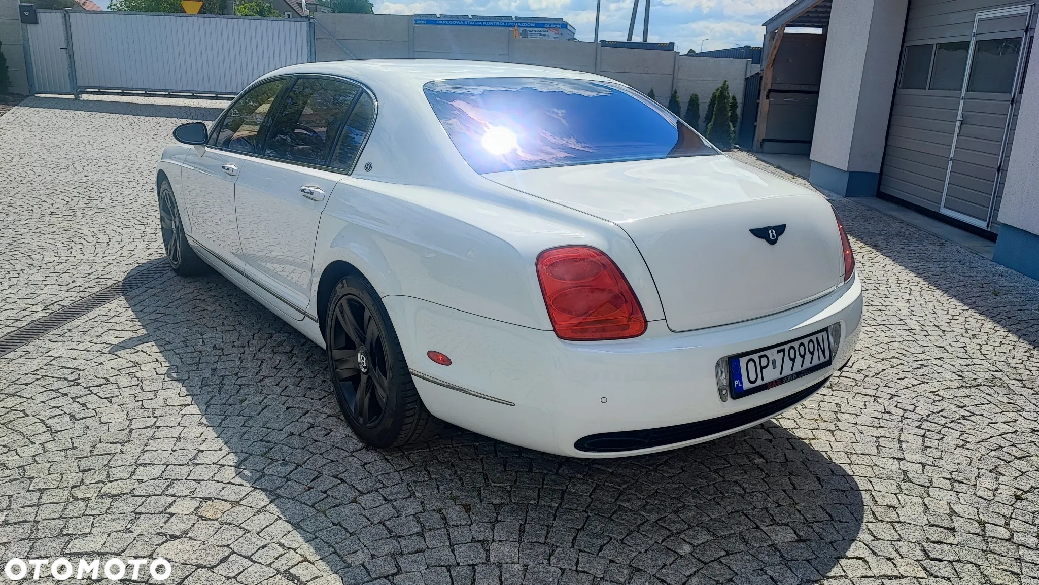 Bentley Flying Spur Continental - 4