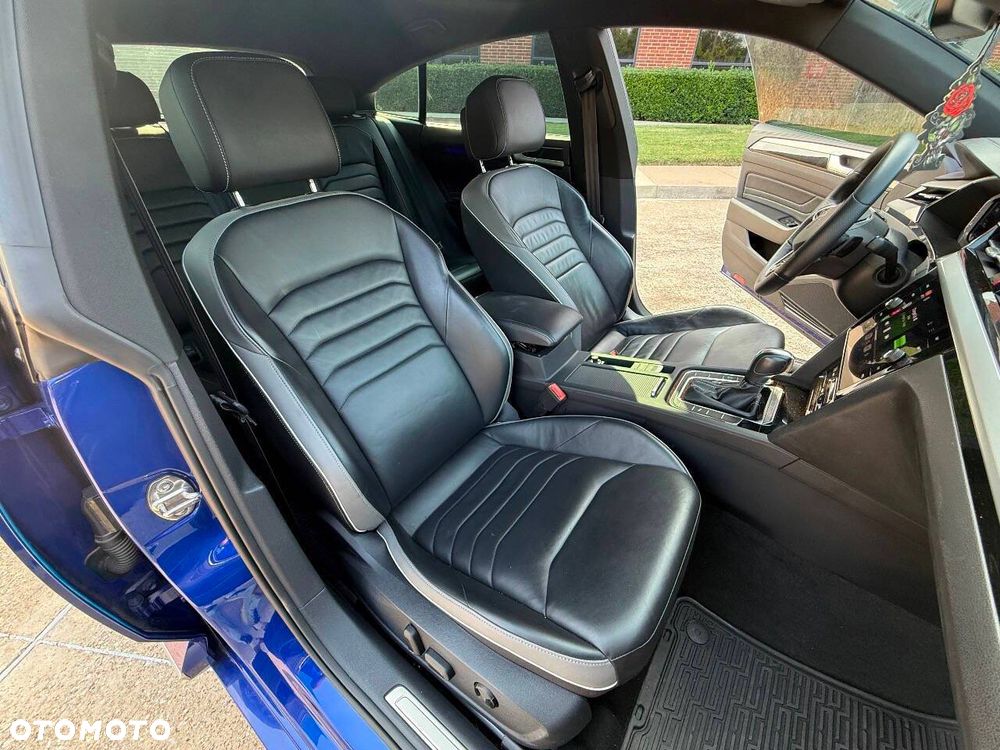 Volkswagen Arteon 2.0 TDI SCR 4Motion DSG R-Line - 13