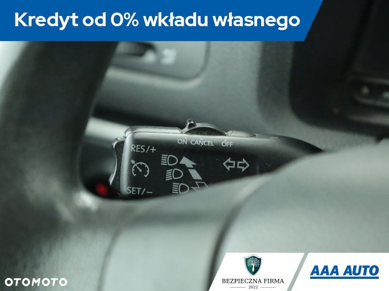 Volkswagen Golf - 13