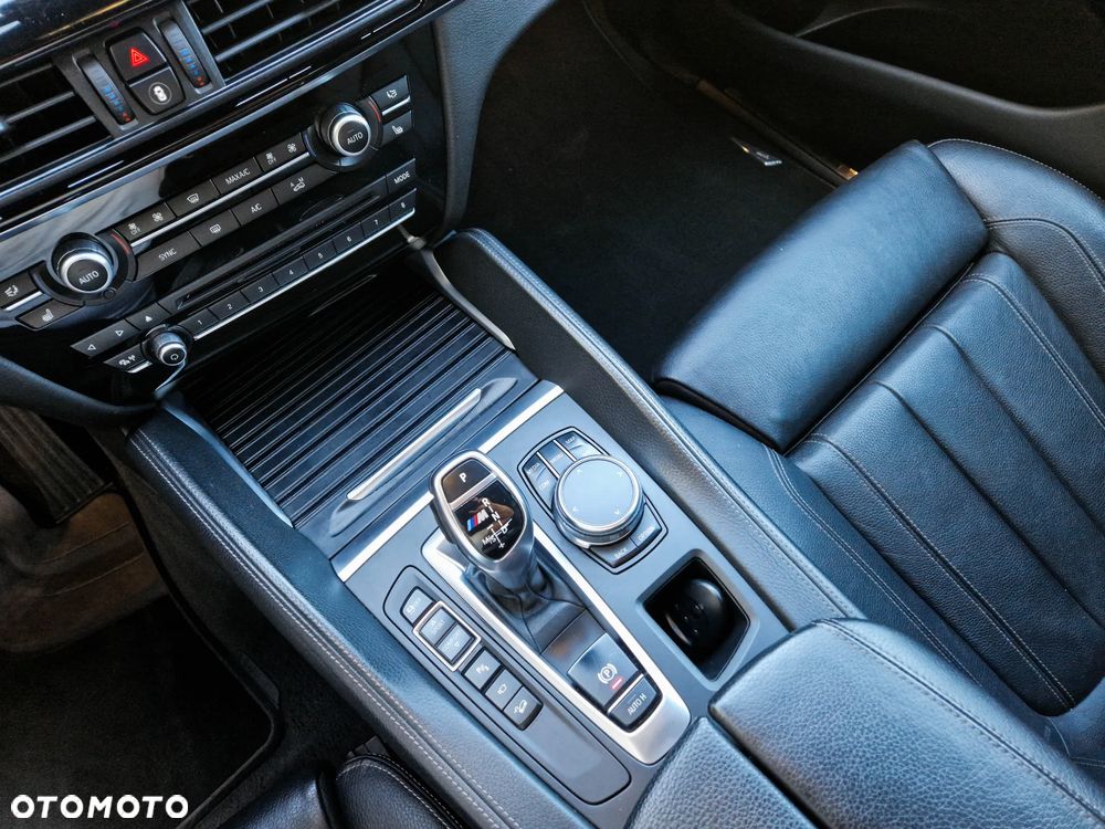 BMW X6M - 9
