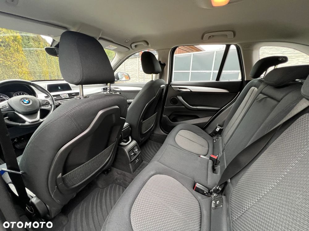 BMW X1 - 26