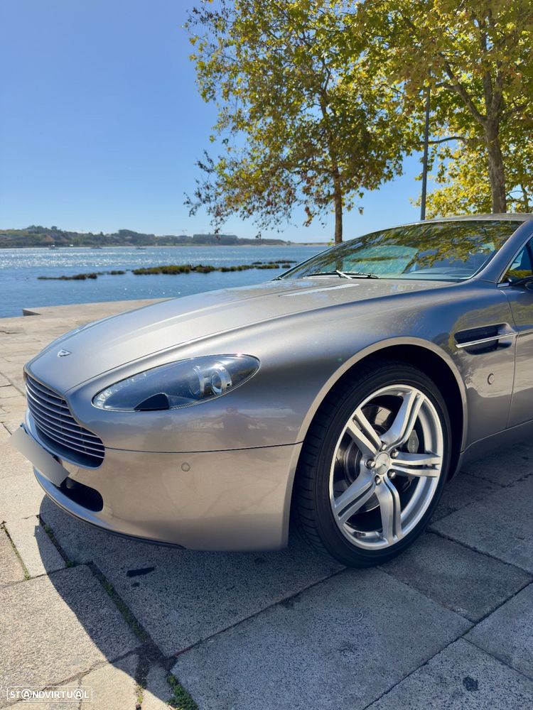 Aston Martin Vantage Coupe V8 Sportshift - 15