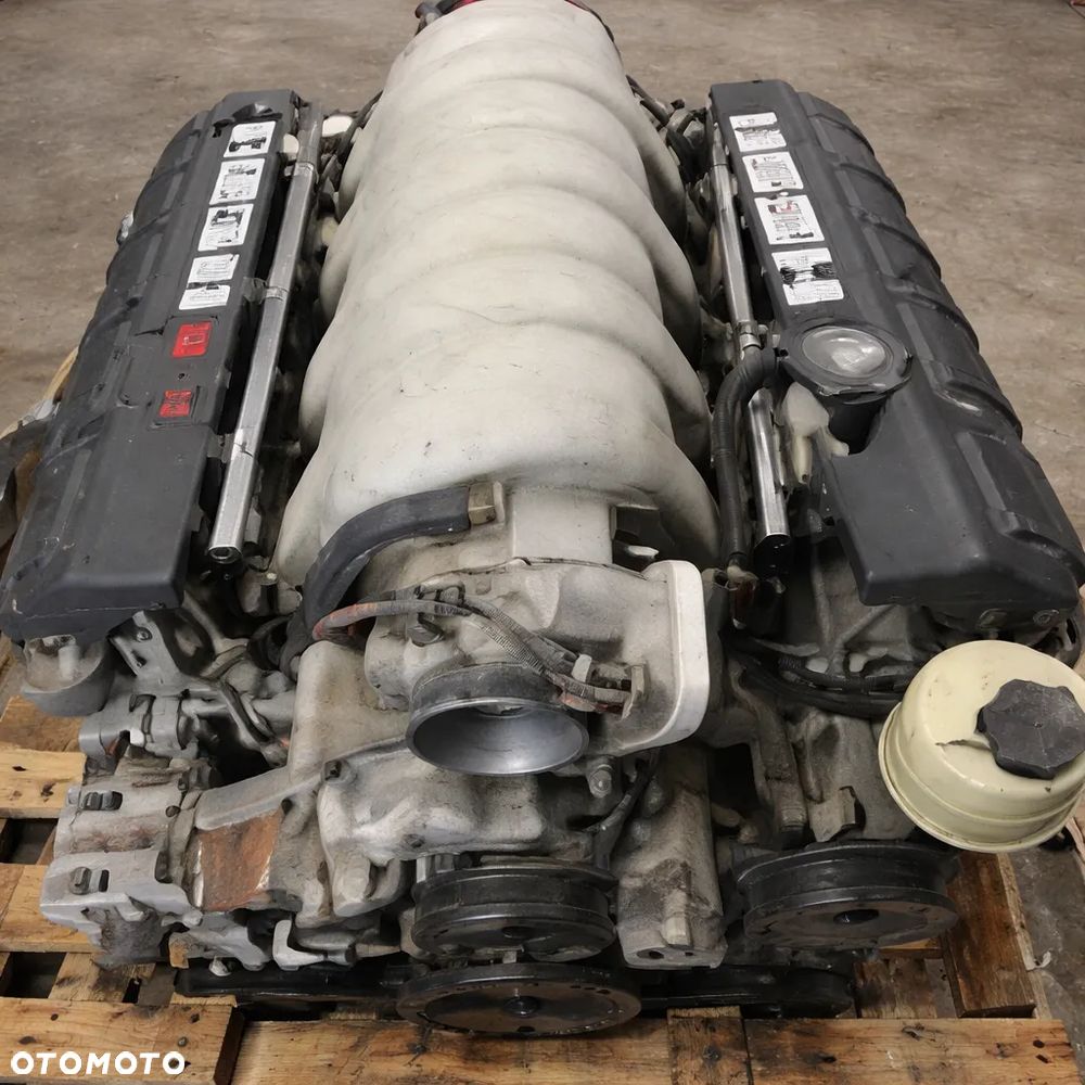 Silnik KOMPLETNY Challenger Charger Magnum 6.1 HEMI SRT-8 424K ESF 10r FILM - 1