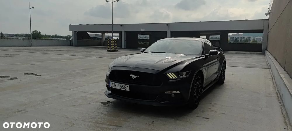 Ford Mustang - 6