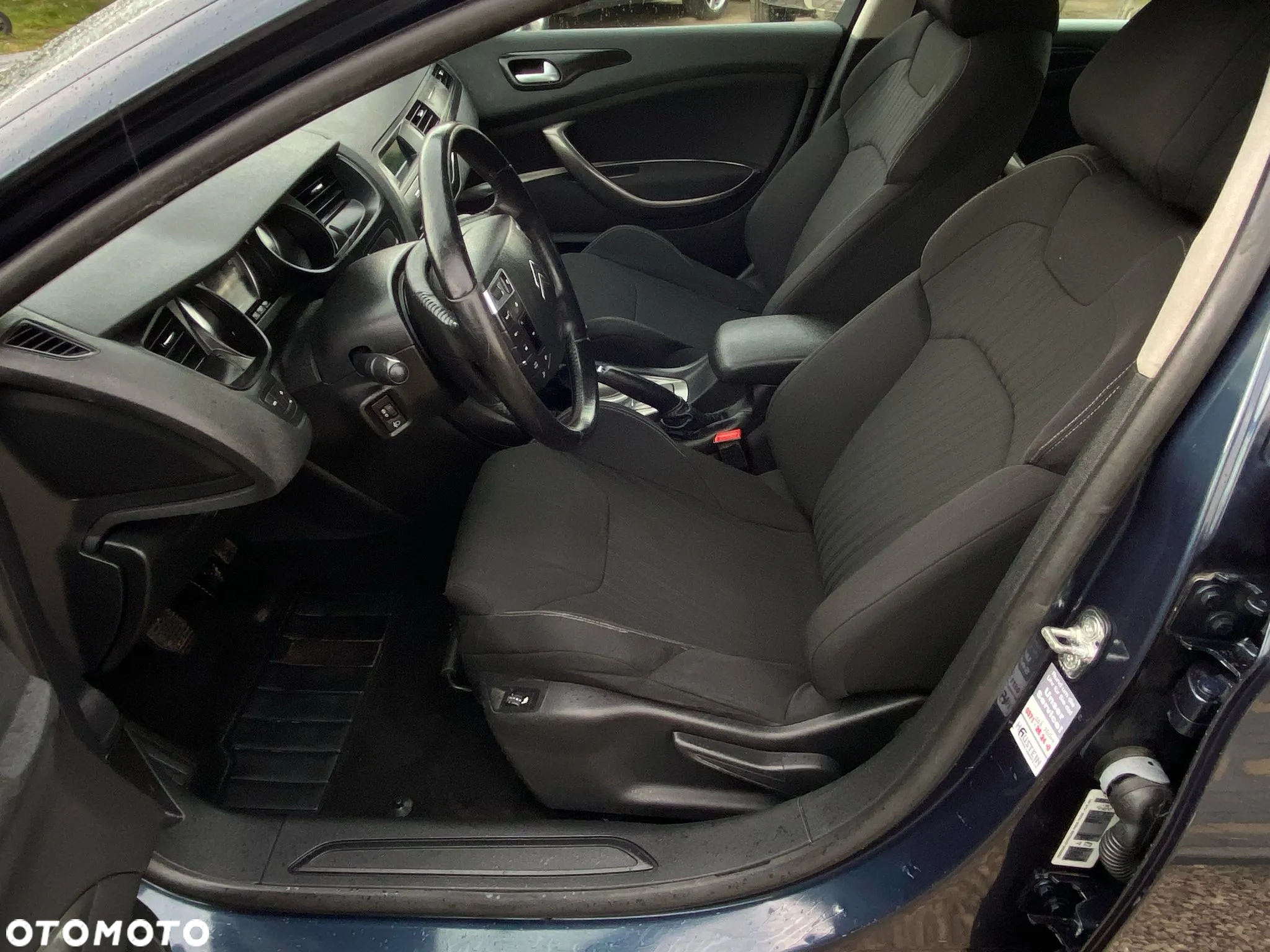Citroën C5 1.6 HDi Dynamique Equilibre - 24