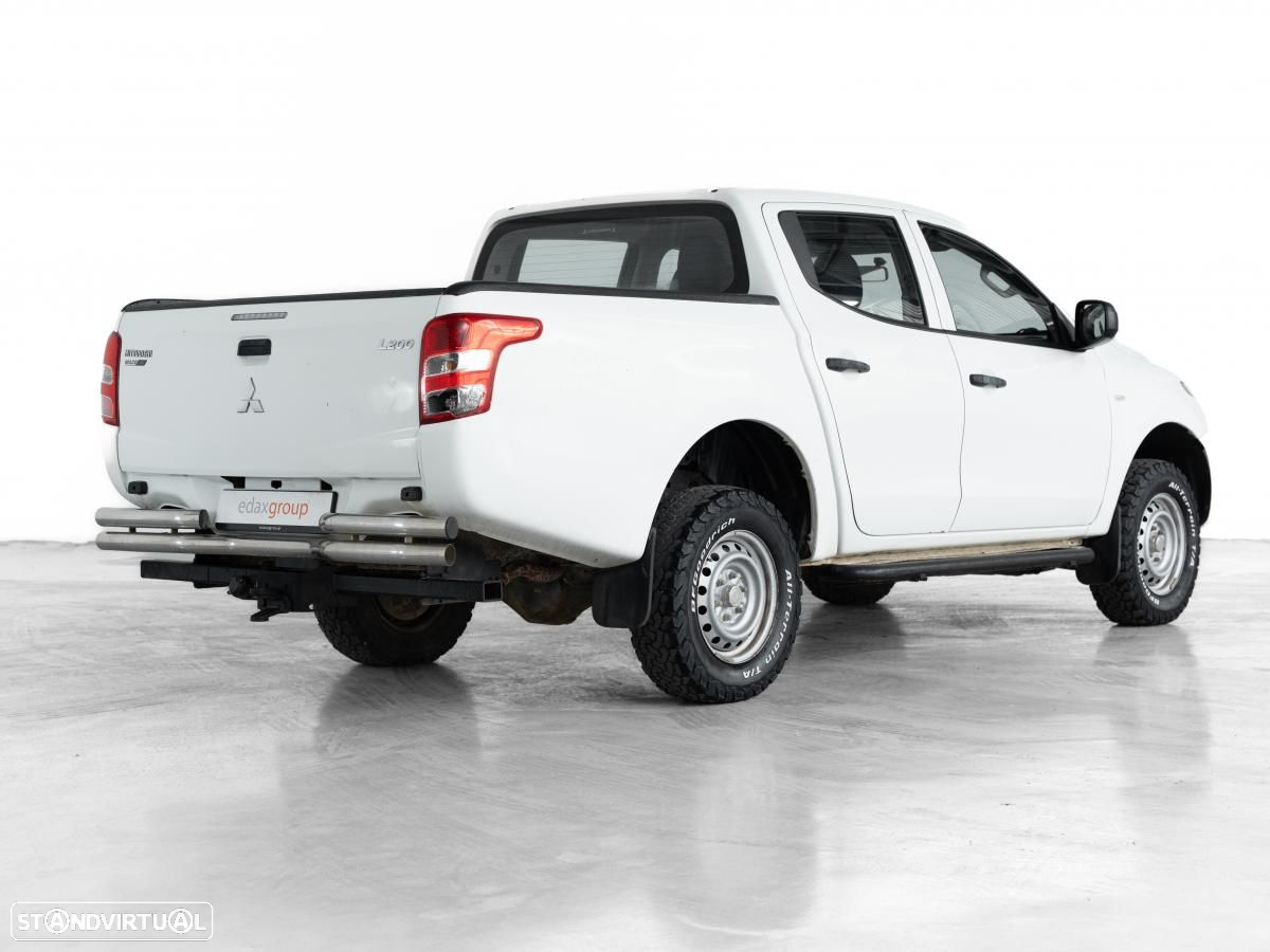 Mitsubishi L200 - 3