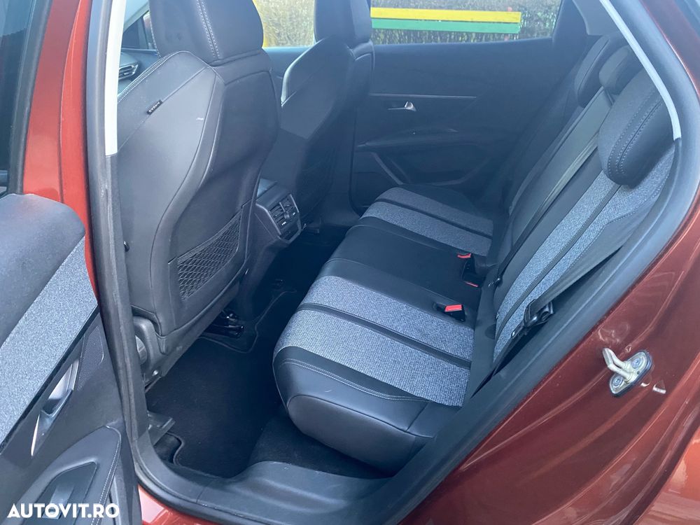 Peugeot 3008 PureTech 130 Stop & Start GPF Allure - 10