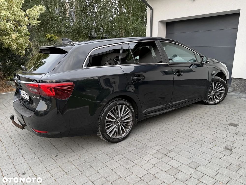 Toyota Avensis 1.8 Prestige MS - 20
