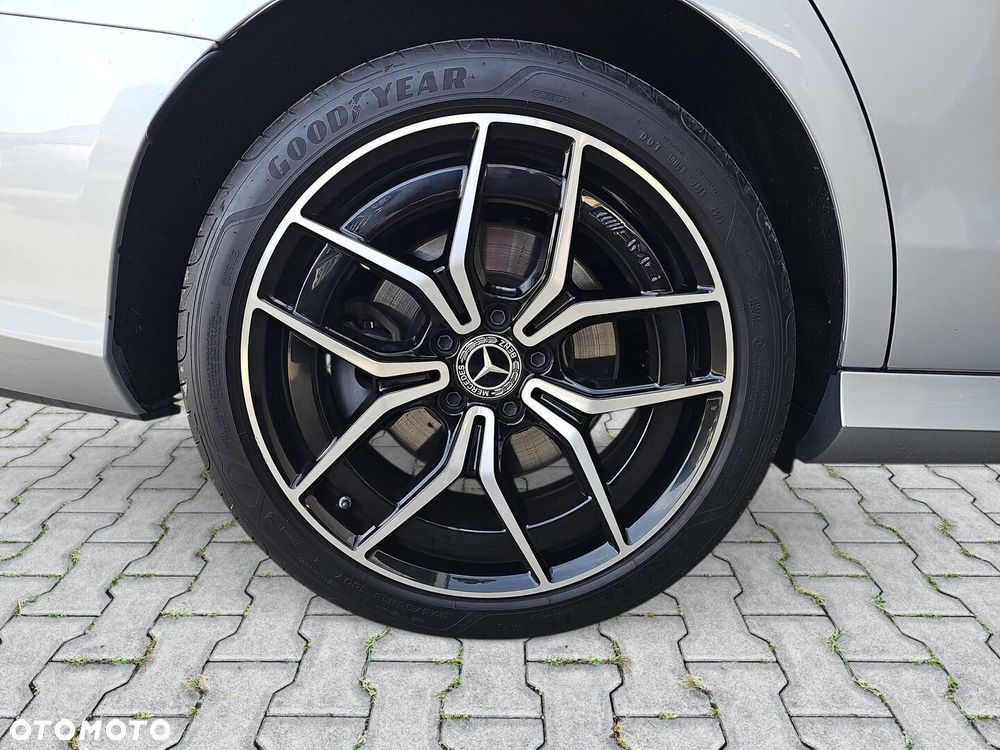 Mercedes-Benz Klasa E - 39