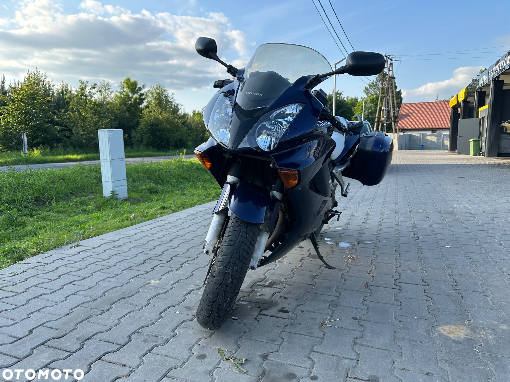 Honda VFR - 7