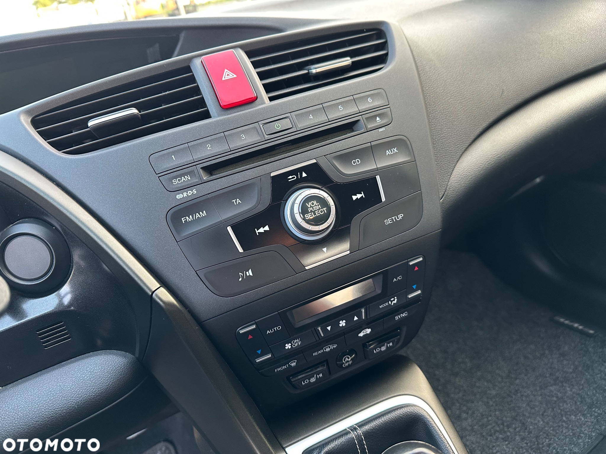 Honda Civic 1.8 i-VTEC Sport - 20