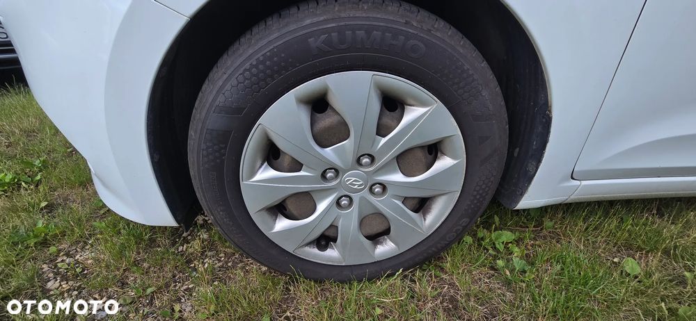 Hyundai i20 1.2 GO - 19