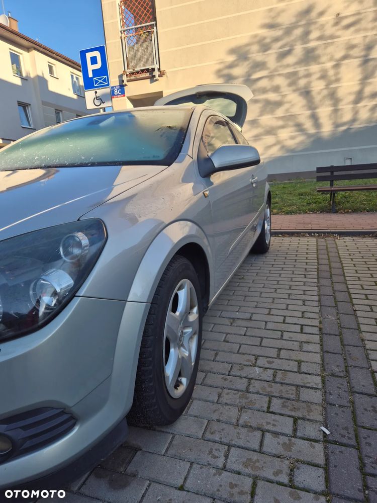Opel Astra 1.8 Sport - 3