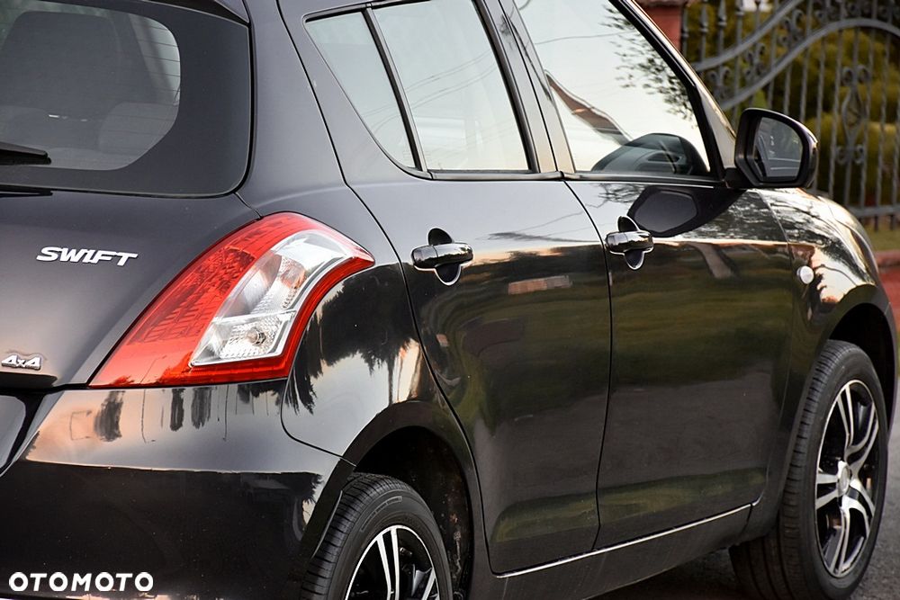 Suzuki Swift 1.2 4x4 Club - 11