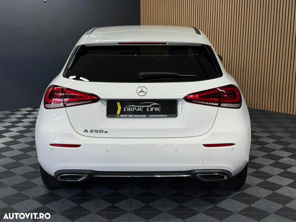 MERCEDES-BENZ A-Class 2022 — imagine 5