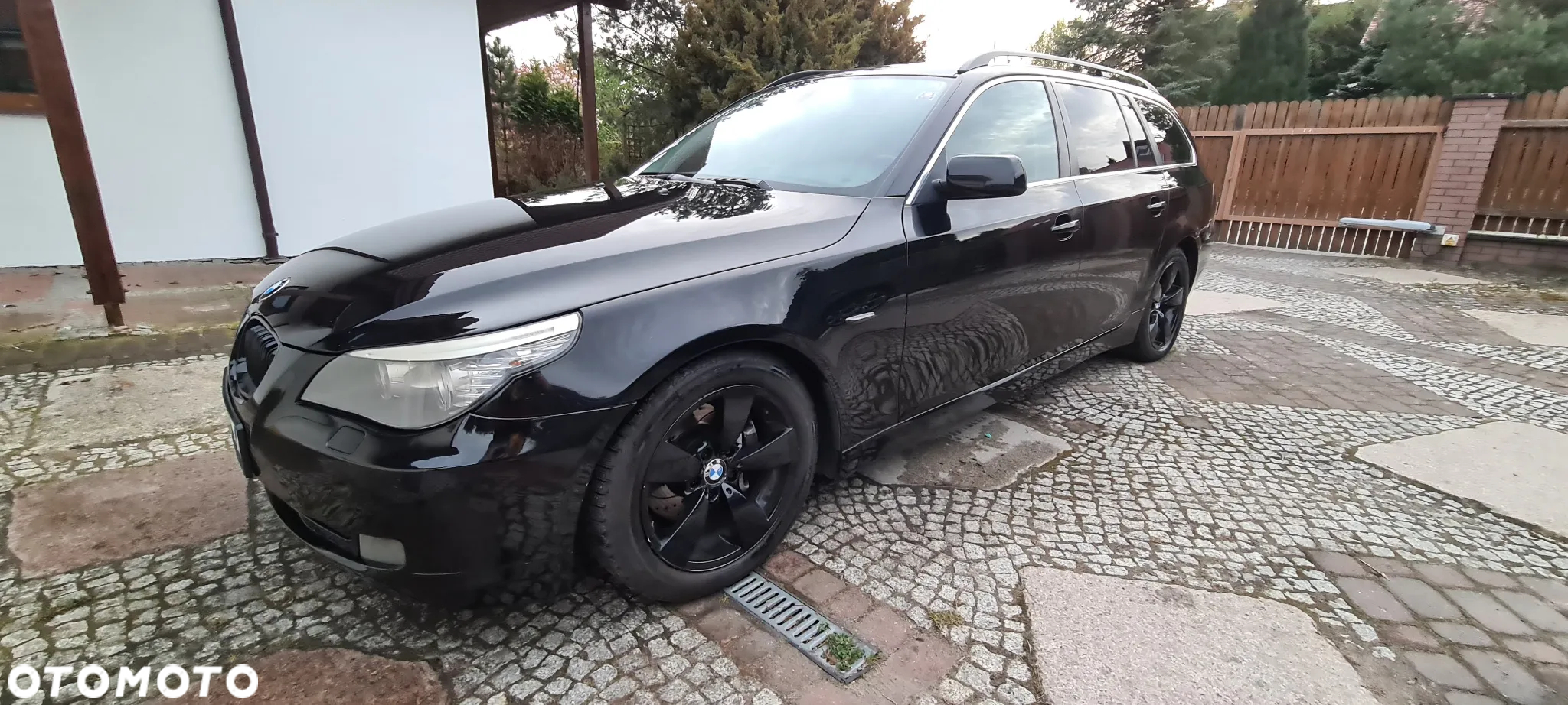 BMW Seria 5 520d Touring - 11