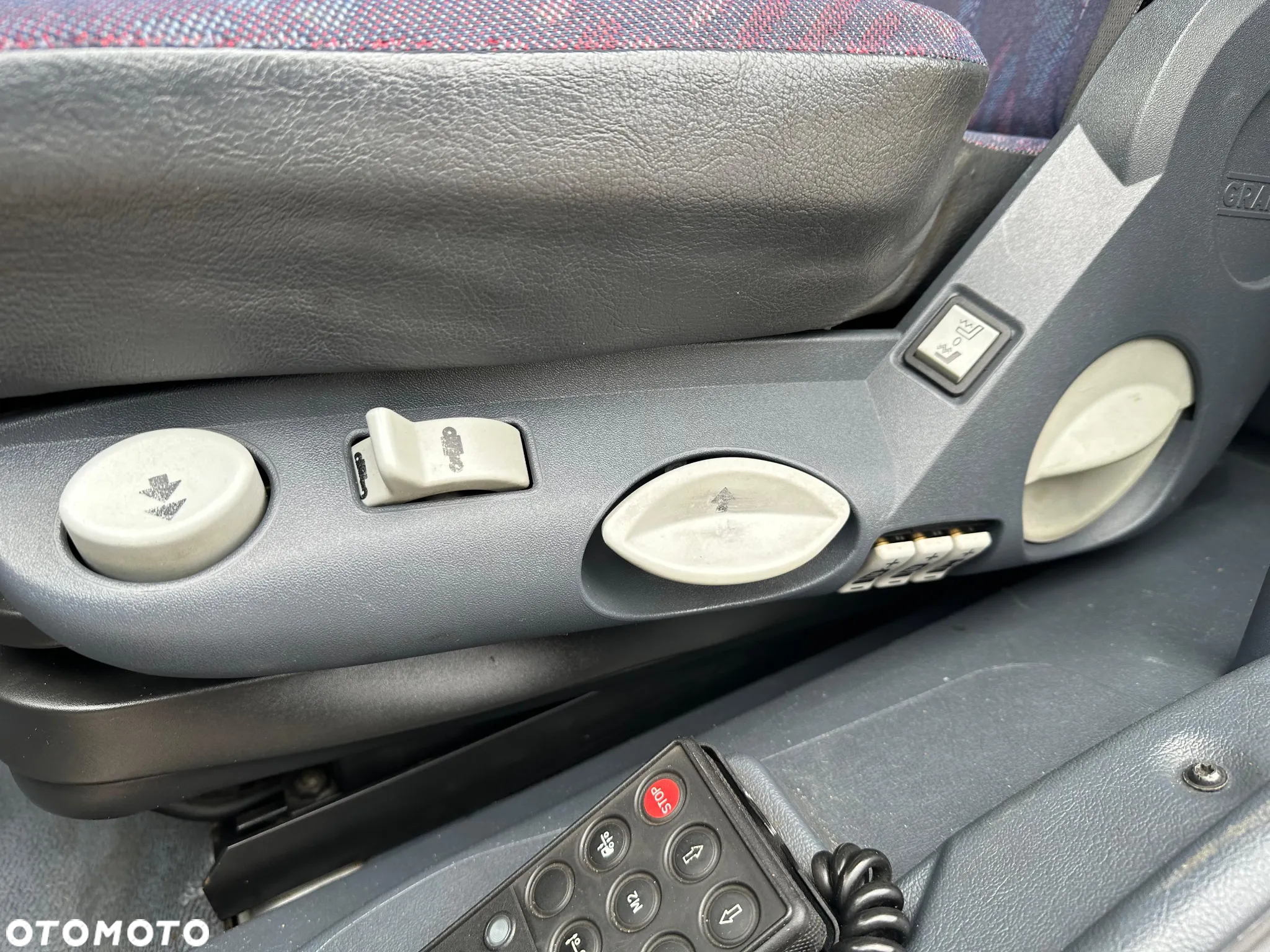 Mercedes-Benz ATEGO - 18