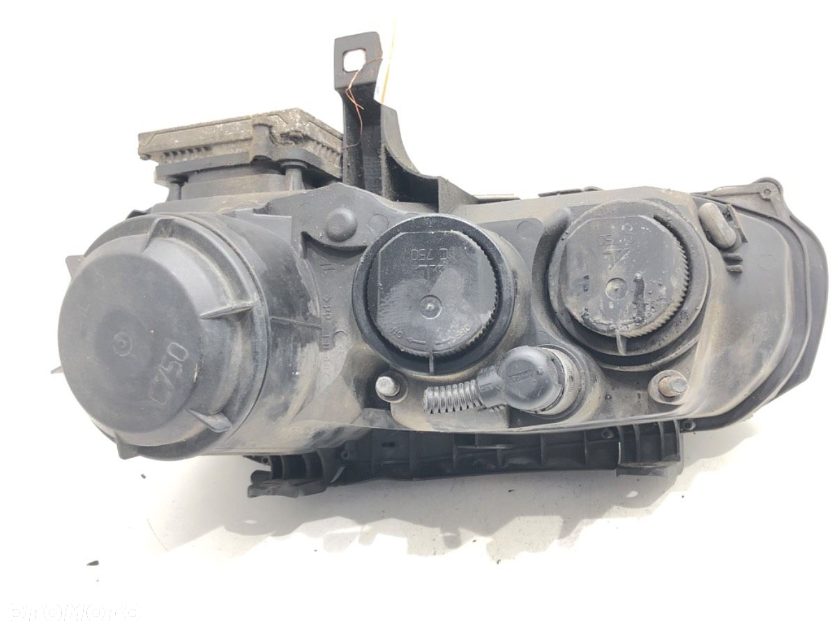 REFLEKTOR PRAWY PRZÓD XENON - 547.00 PLN - ALFA ROMEO 159 (939_) 2005 - 2012 1.9 JTDM 16V - 3