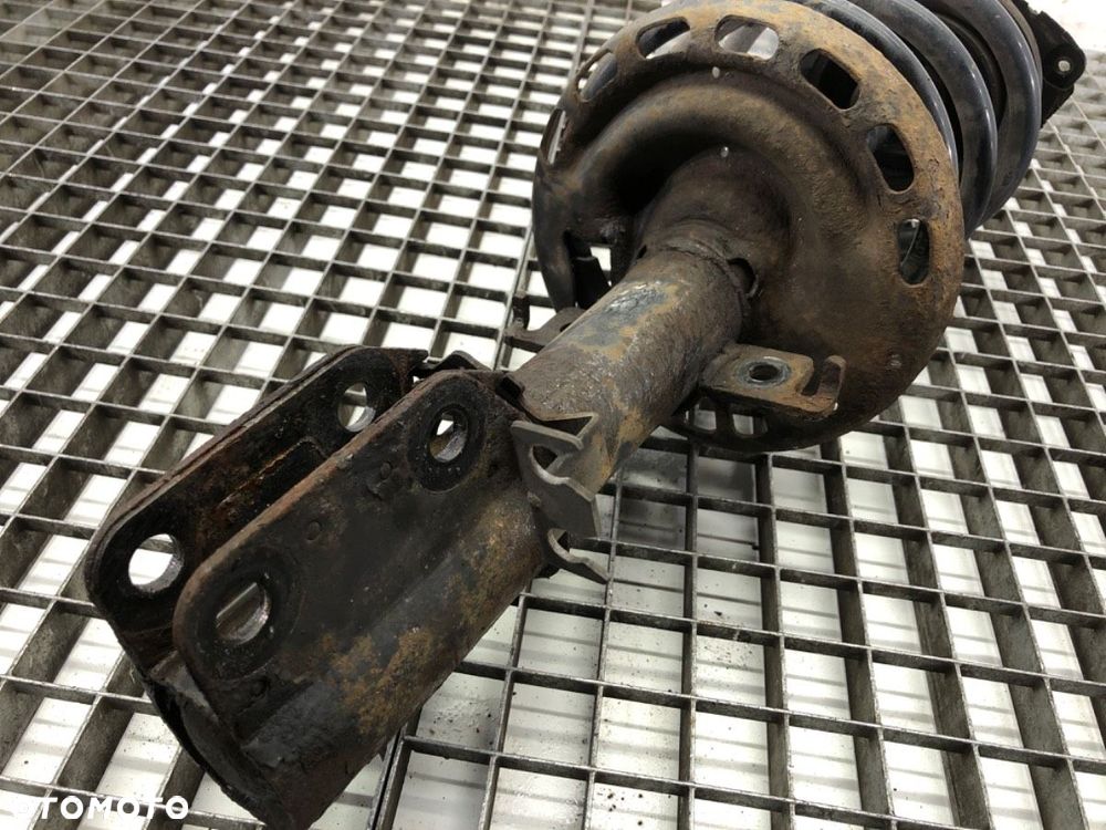 AMORTYZATOR LEWY PRZÓD ZE SPRĘŻYNĄ - 101.00 PLN - RENAULT MEGANE III Grandtour (KZ0/1) 2008 - - 3