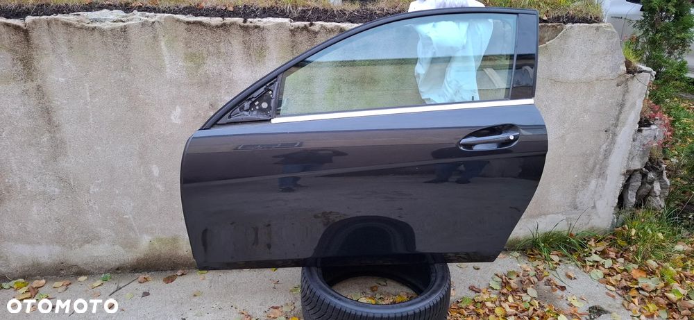 Mercedes-Benz Klasa C 180 Coupe BlueEFFICIENCY 7G-TRONIC - 26