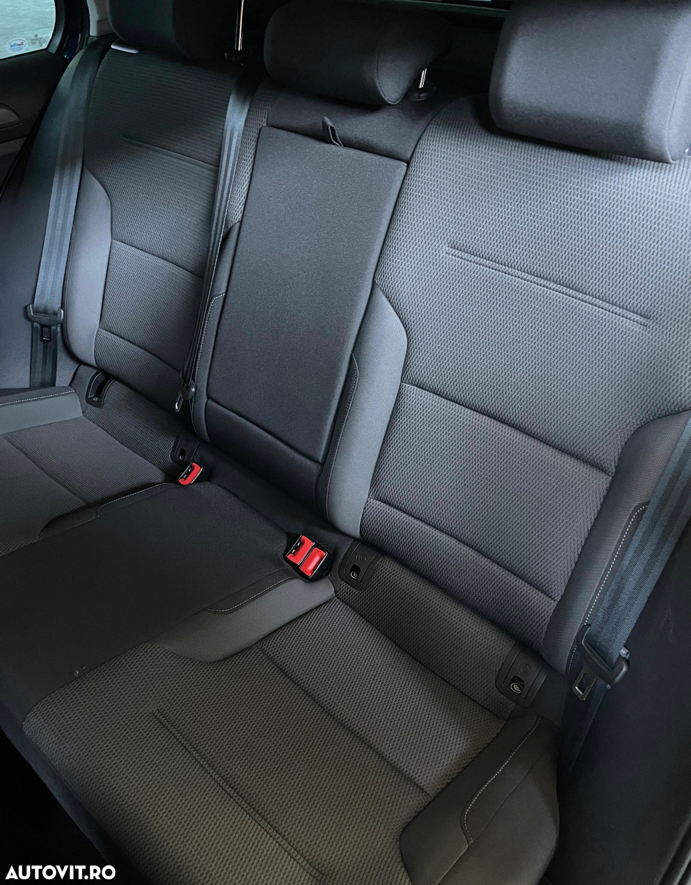 Volkswagen Golf 2.0 BlueTDI DSG Comfortline - 31