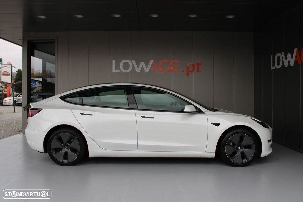 Tesla Model 3 Standard Range Plus RWD - 29