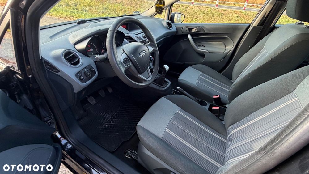 Ford Fiesta 1.25 Ambiente EU5 - 35