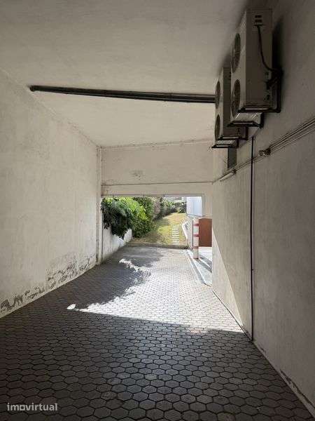 alugo lugar de garagem - Grande imagem: 2/6