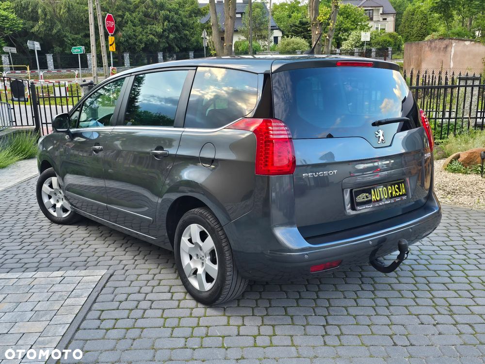 Peugeot 5008 - 14
