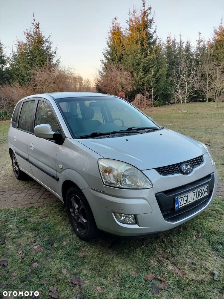 Hyundai Matrix 1.6 GLi - 2