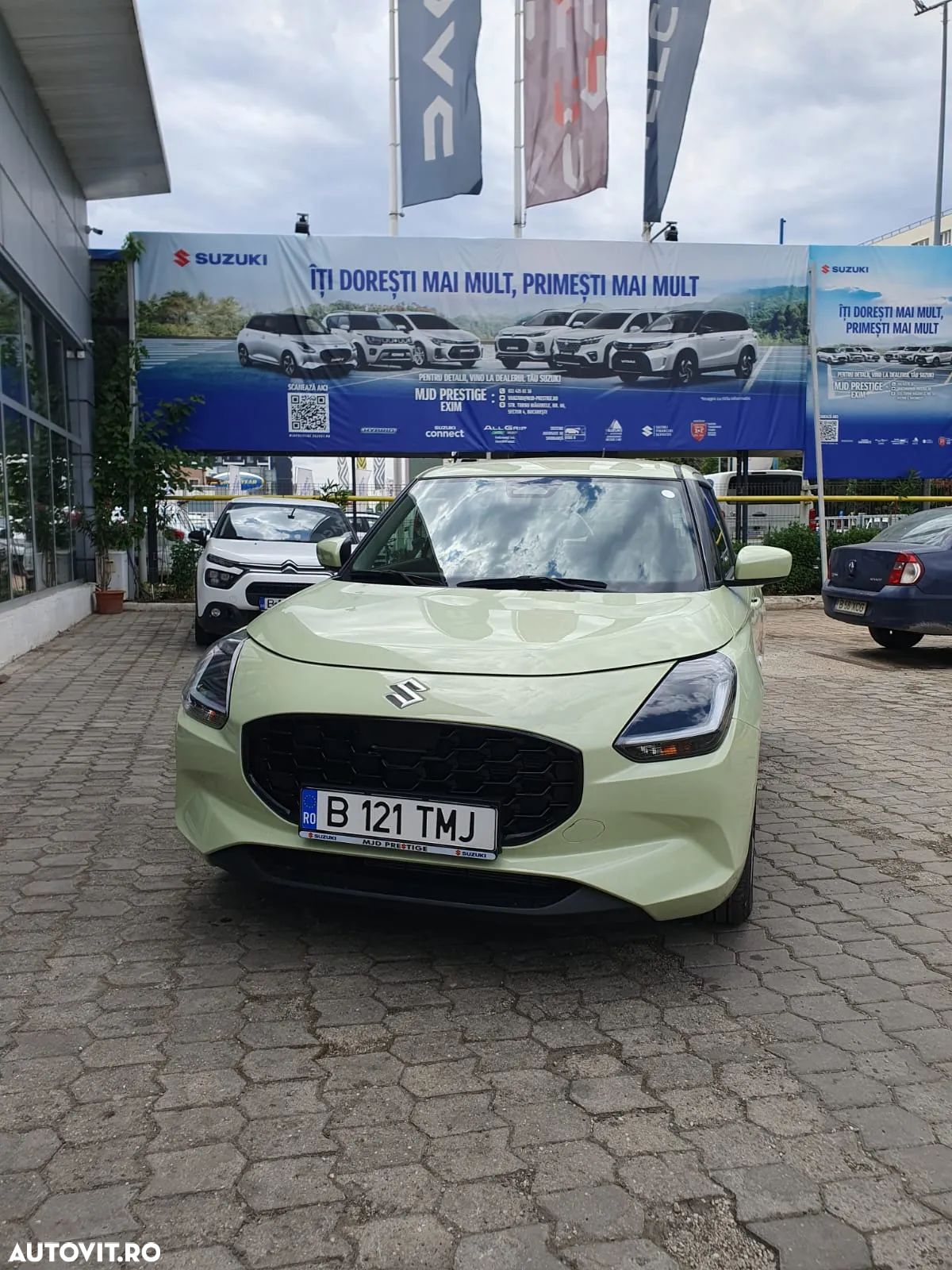 Suzuki Swift 1.2 Dualjet 12V MHEV Passion - 1
