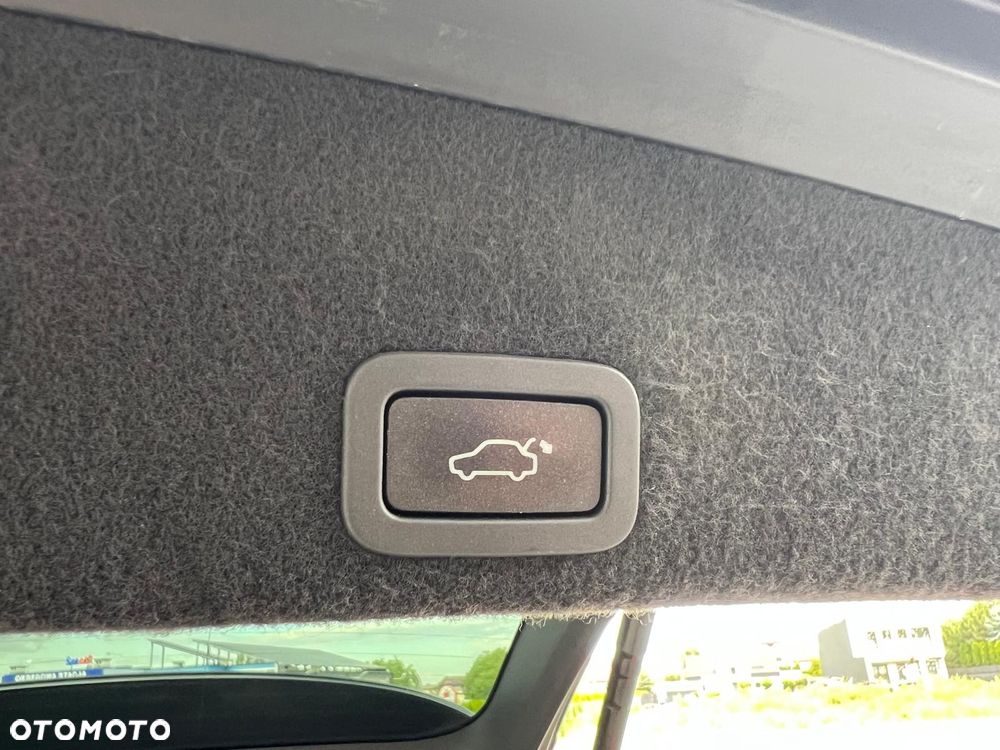 Volvo XC 60 D4 AWD Geartronic Summum - 26