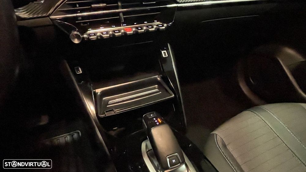 Peugeot 208 1.2 PureTech Allure Pack EAT8 - 21