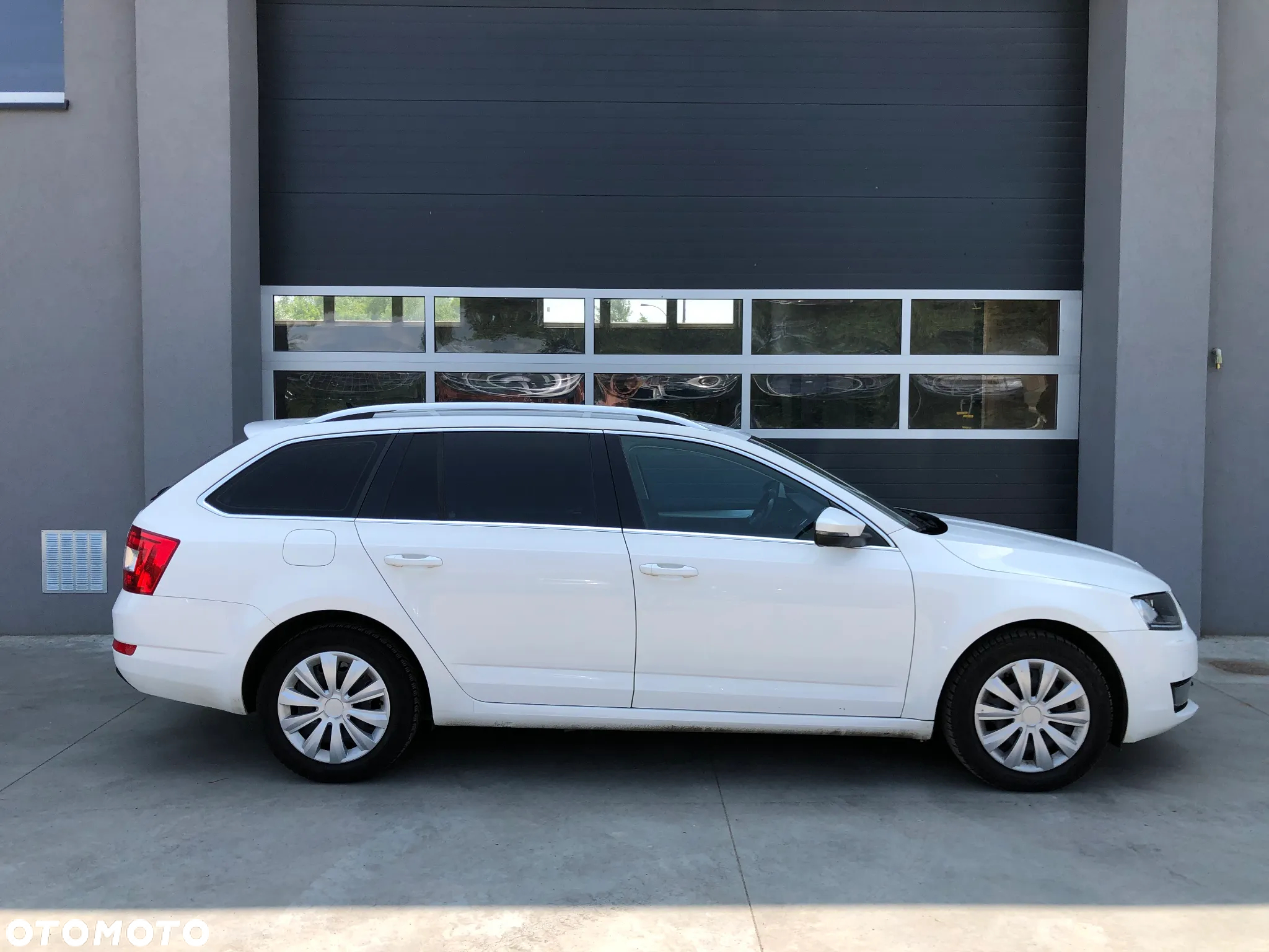 Skoda Octavia 2.0 TDI Style DSG - 2