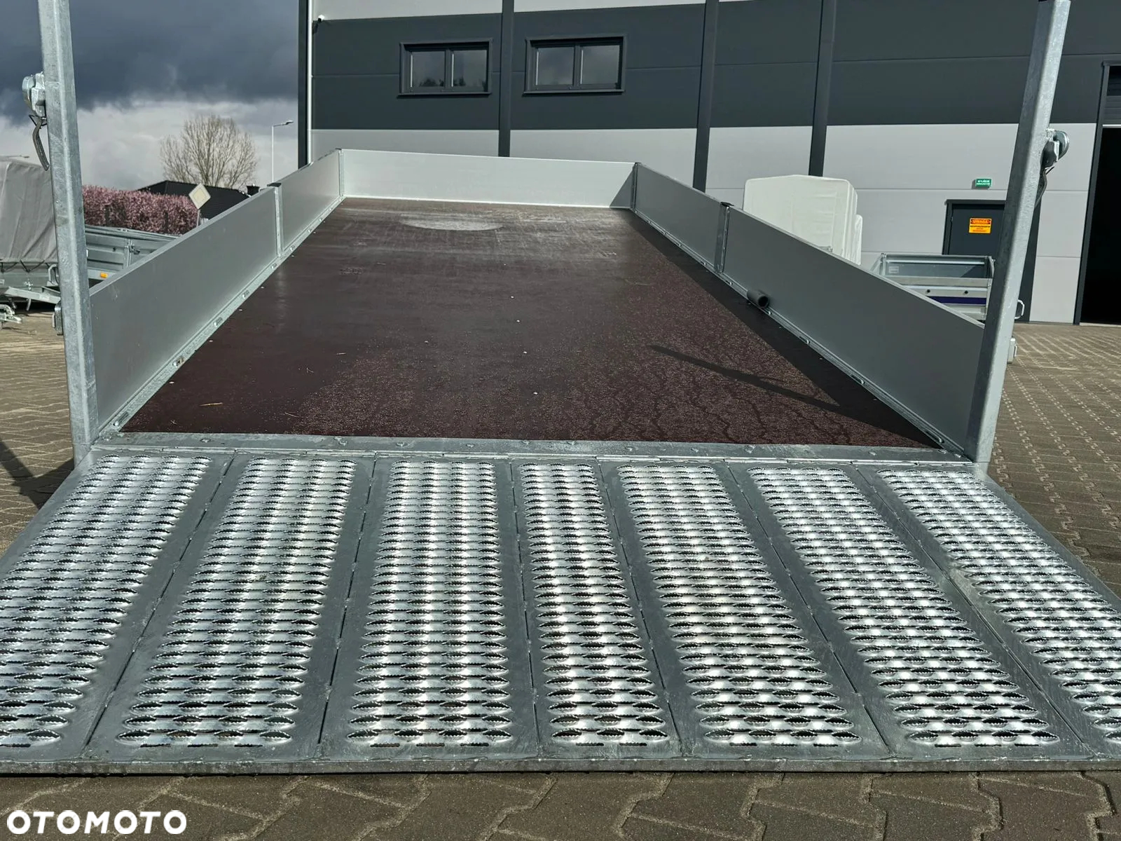 MAZZO DOSTAWA! Przyczepa PLATFORMA Eduard wym. 506x200x30cm UCHYLNA ELEKTRYCZNIE DMC 3500 kg NOWOŚĆ! - 13