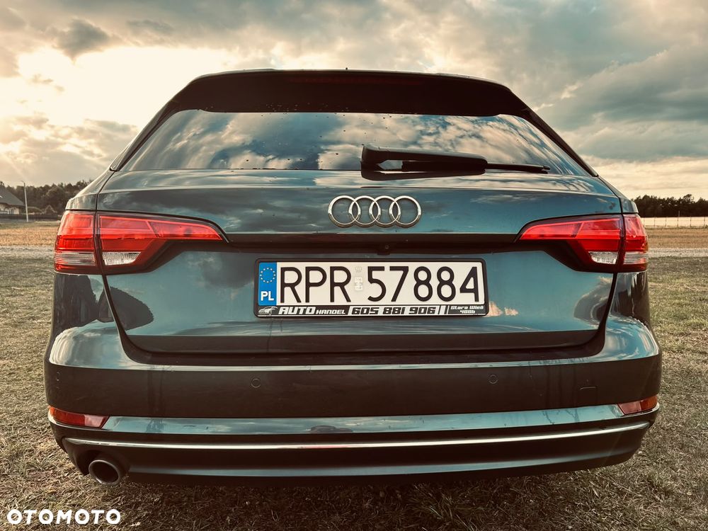 Audi A4 Avant 2.0 TDI S tronic - 4