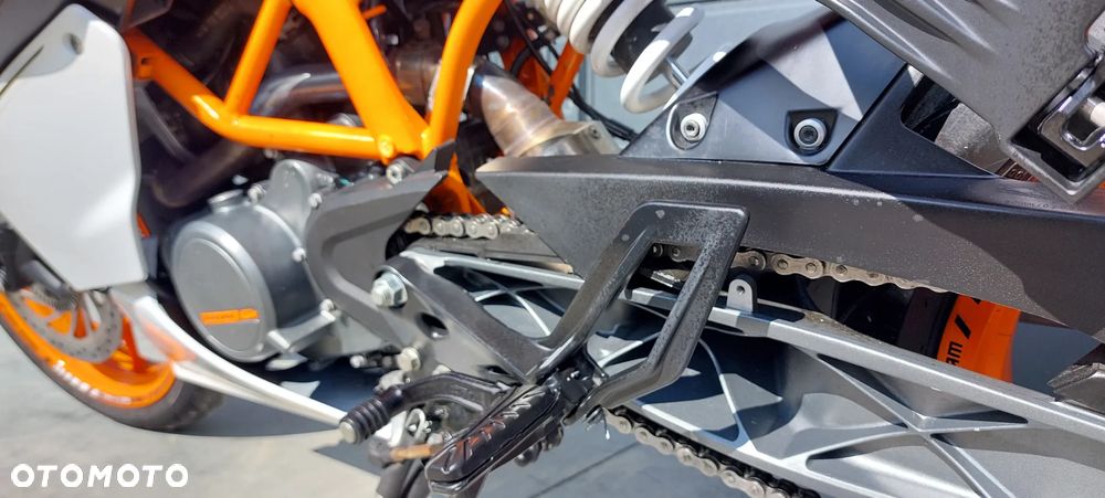 KTM RC 125 - 6
