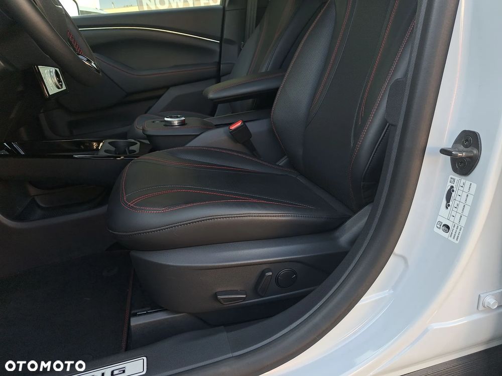 Ford Mustang Mach-E 75kWh AWD Premium - 14