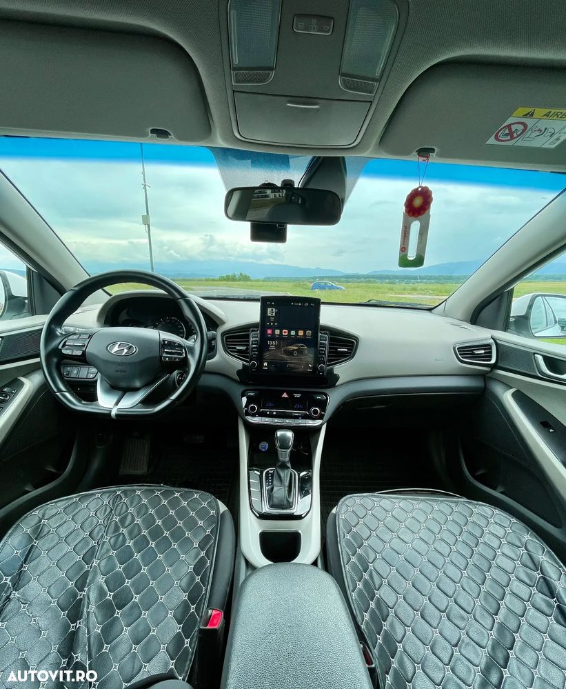 Hyundai IONIQ 141CP Exclusive - 10