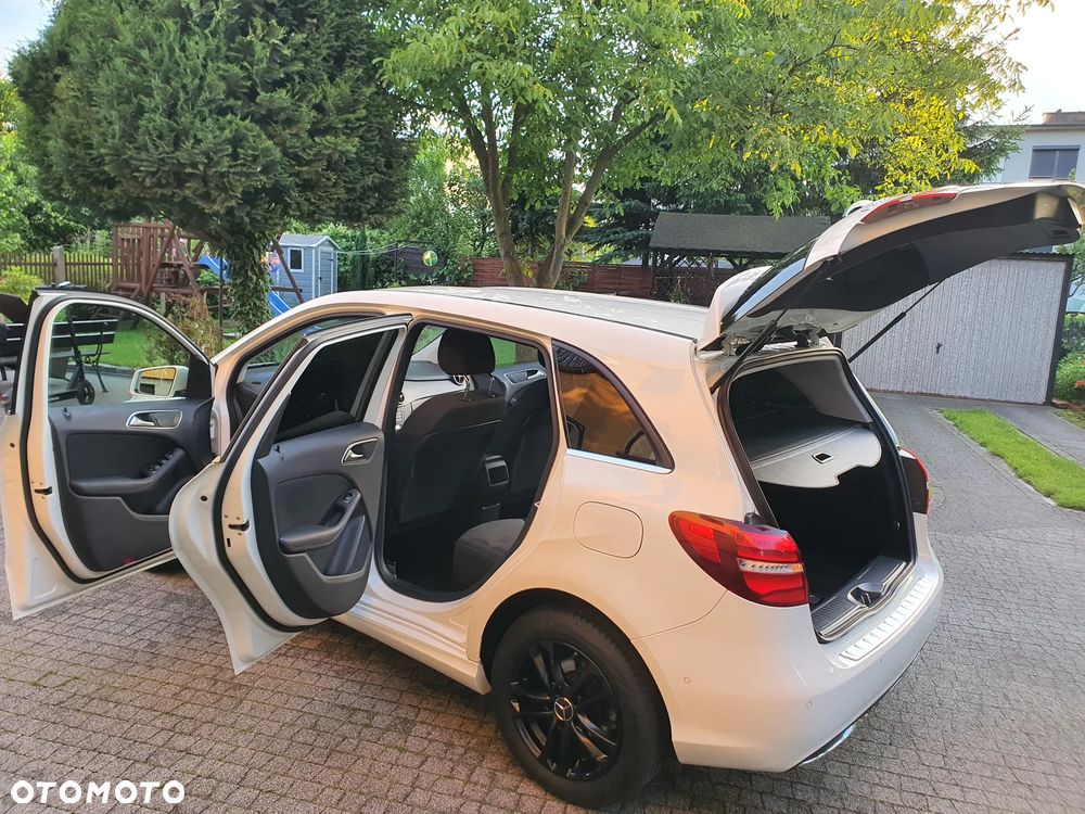 Mercedes-Benz Klasa B 180 (CDI) d 7G-DCT - 33