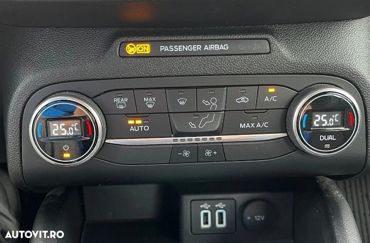 Ford Focus 1.5 EcoBlue Connected - 25