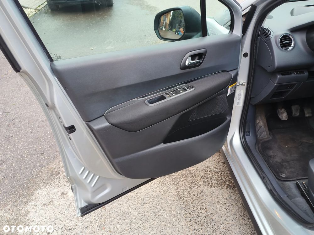 Peugeot 3008 1.6 Premium+ - 12