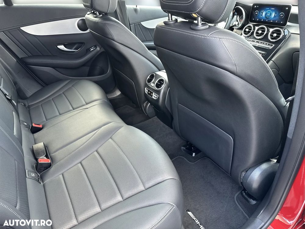 Mercedes-Benz GLC 300 d 4MATIC - 14