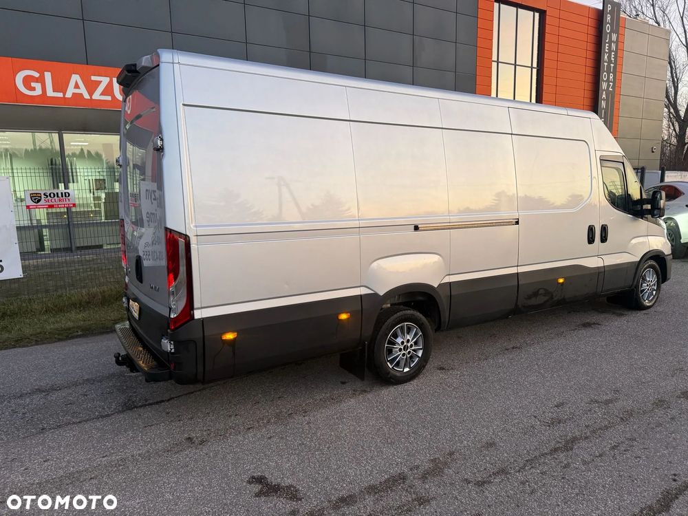 Iveco Daily 35S180, 3.0 180KM,  L4H2, HiMatic, Super kolor, Bardzo zadbane - 11