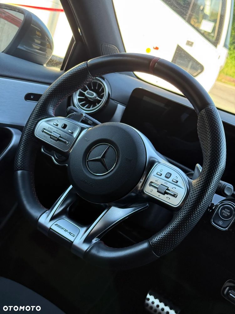 Mercedes-Benz Klasa A 35 AMG 4-Matic 7G-DCT - 21