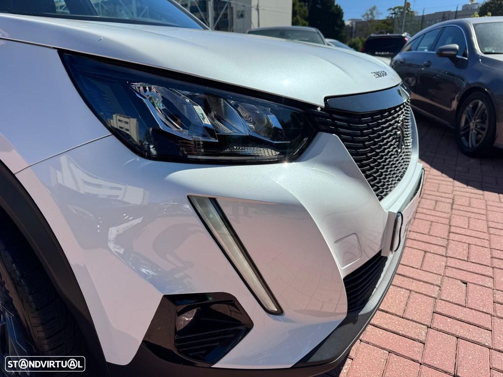 Peugeot 2008 1.2 PureTech Active Pack EAT8 - 6