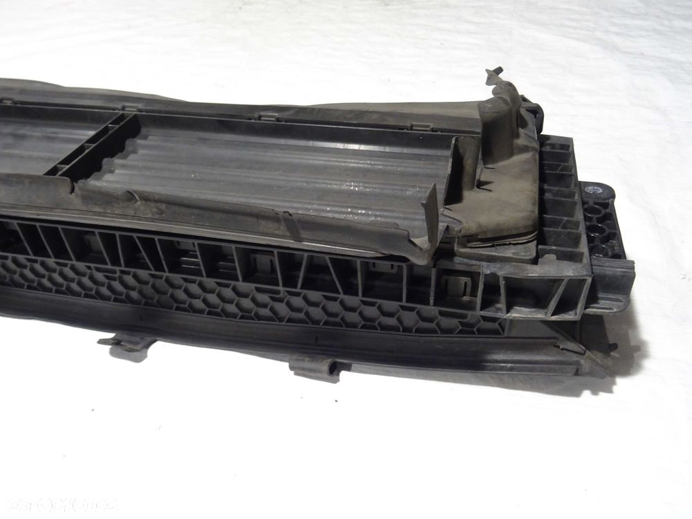 wlot kierownice powietrza żaluzja roleta skoda octavia iv 4 5e3 19-24 - 5