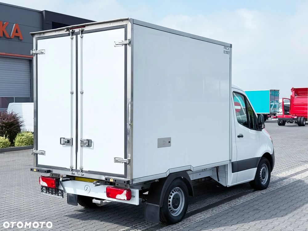 Mercedes-Benz Sprinter 317 CDI Kontener Chłodnia Hakowa Hakówka Haki Mroźnia - 5